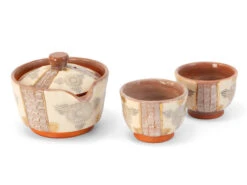 Teeservice Shiboridashi Shino Hanamishima, 3-teilig -Japanisches Geschirr Geschäft teeservice shiboridashi shino hanamishima 3 teilig 1